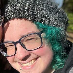 Meet your Posher, Harley